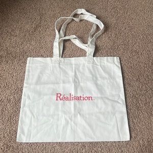 Realization Par Tote
